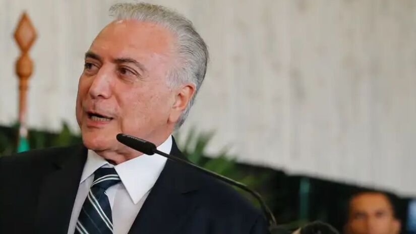 Michel Temer foi representado de forma crítica no Carnaval de 2018, aparecendo como o "vampirão do Tuiuti" em um desfile que denunciava desigualdades sociais e políticas. Créditos: Cesar Itiberê/ PR