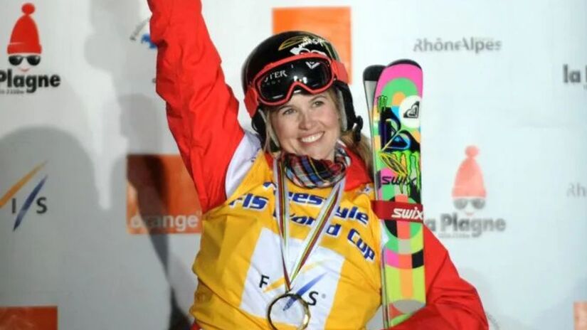 Sarah Burke (2012): A canadense, que lutou pela inclusão de sua modalidade nas Olimpíadas, faleceu após um treino em Park City. Ela rompeu uma artéria vertebral após uma queda de cabeça no halfpipe/Getty imagens