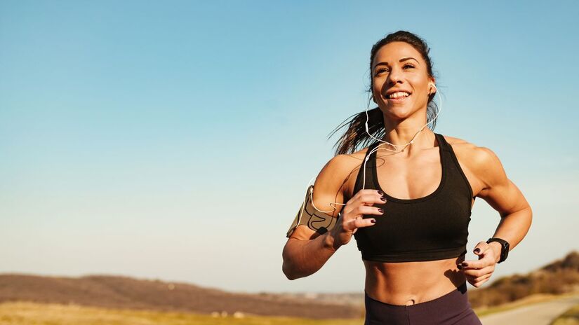 Mais do que performance, quem está começando precisa de adaptação e proteção / Drazen Zigic/Freepik
