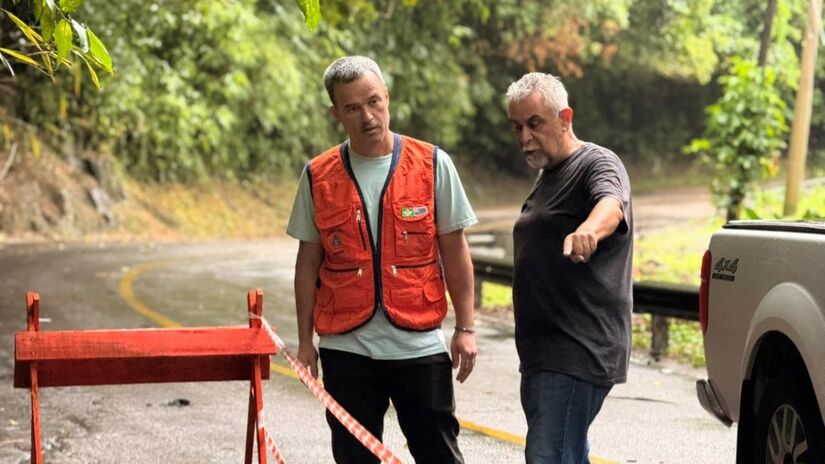 O prefeito da cidade foi conferir a situa&ccedil;&atilde;o na regi&atilde;o / Divulga&ccedil;&atilde;o/PMP