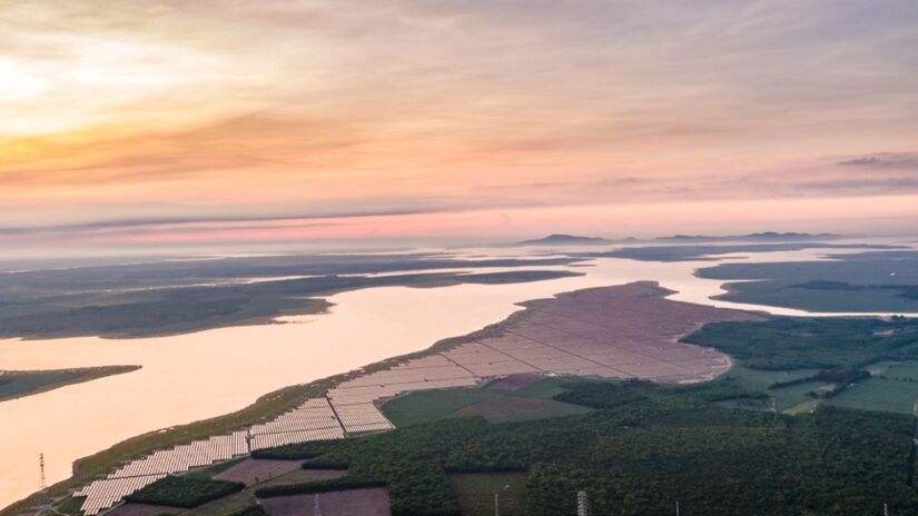 O represamento das águas deu origem a um dos maiores reservatórios artificiais do país / TammyLe/Wikimedia Commons