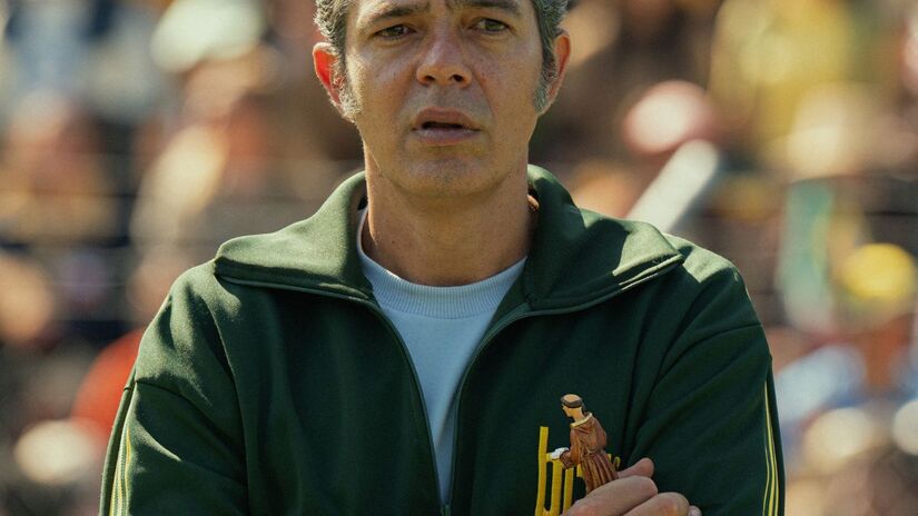 Bruno Mazzeo dá vida a Zagallo, comandante da Seleção em 1970/Alexandre Schneider/Netflix