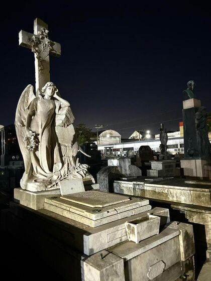 O local é conhecido pela sua belíssima arte tumular e atrai centenas de pessoas por mês / Prefeitura de Santos