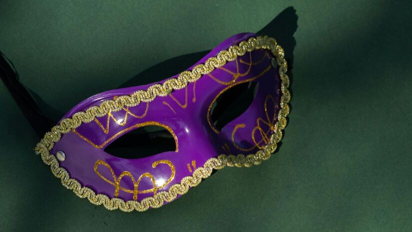 Shows ao vivo animam foliões durante os dias oficiais de festa /Pexels