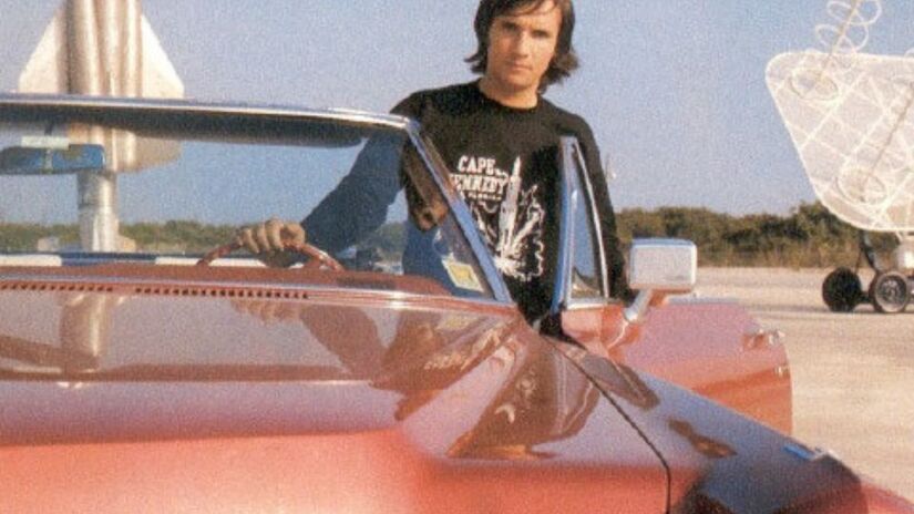 A coleção de carros de Roberto Carlos mistura luxo, história e referências diretas à sua trajetória musical/Reprodução