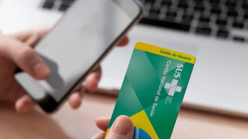 O antigo número do Cartão SUS permanece válido como Cadastro Nacional de Saúde (CNS), mas agora como identificador secundário/Reprodução