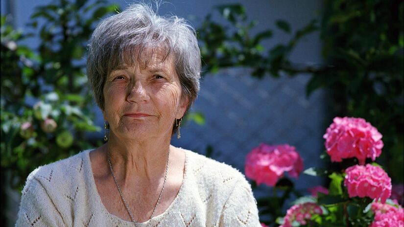 Embora avanços existam, reverter completamente o envelhecimento ainda é um grande desafio científico / Pixabay