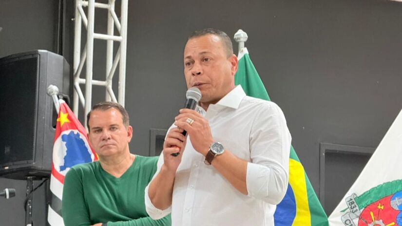 66 famílias de Cubatão receberam as escrituras definitivas de seus imóveis /Divulgação/PMC