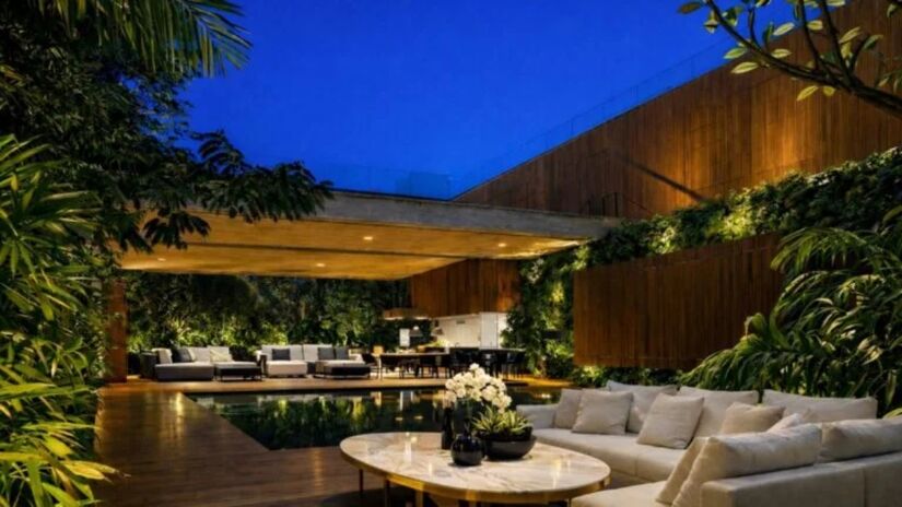 Residência de R$ 95 milhões no Jardim Europa, com terreno de 1.500 m² e 1.800 m² de área construída / Divulgação/Mbras