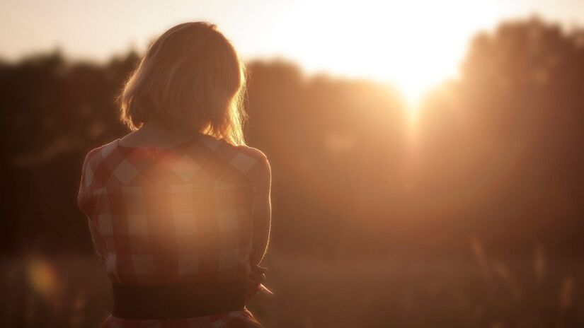 A solidão pode ser um espaço sagrado de reencontro consigo mesmo / Pixabay