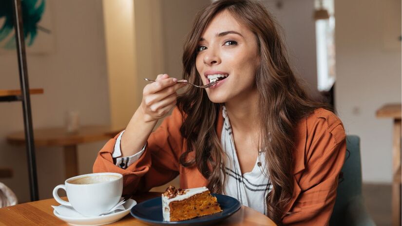 E muita gente, de fato, n&atilde;o consegue segurar a vontade (Freepik)