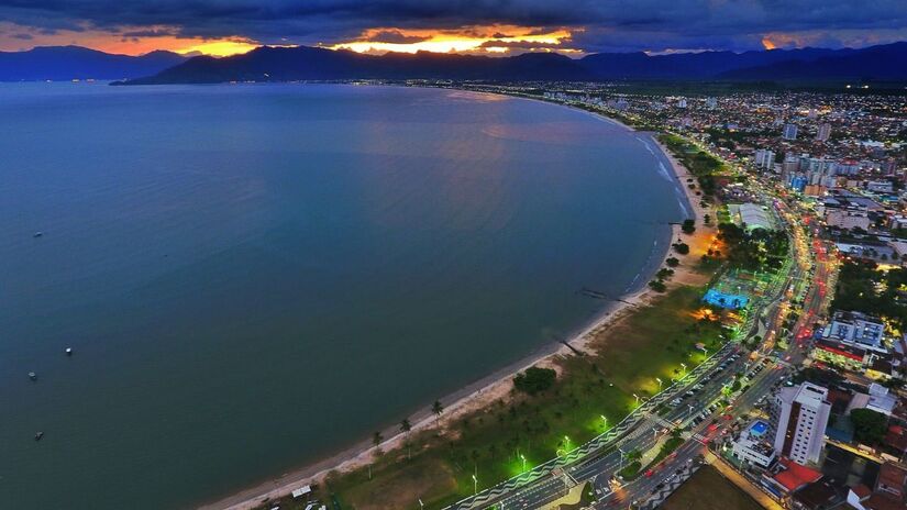 No dia 17 de março, a chuva intermitente já causava pontos de alagamento. Entretanto, o volume de água intensificou-se drasticamente na manhã do dia 18 (PMC/Divulgação/Imagem Meramente Ilustrativa)