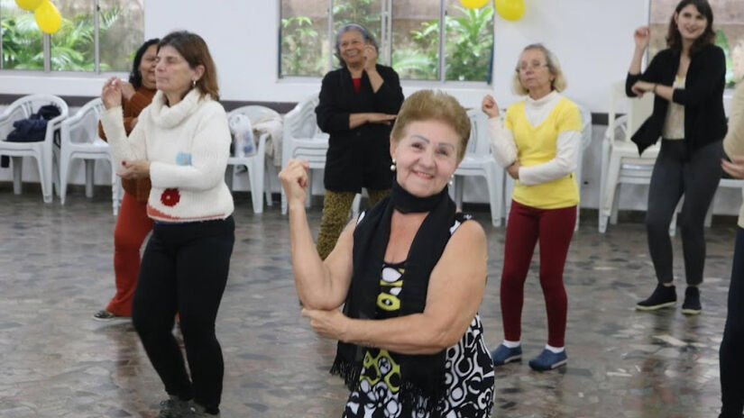 Entre os fatores que ajudam a explicar a longevidade estão a estrutura urbana, a oferta de serviços de saúde e os espaços ao ar livre / Divulgação/PMS