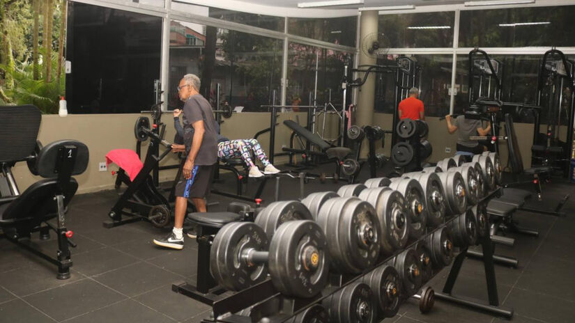 A Prefeitura oferece atividades físicas gratuitas em vários equipamentos esportivo / Divulgação/PMS