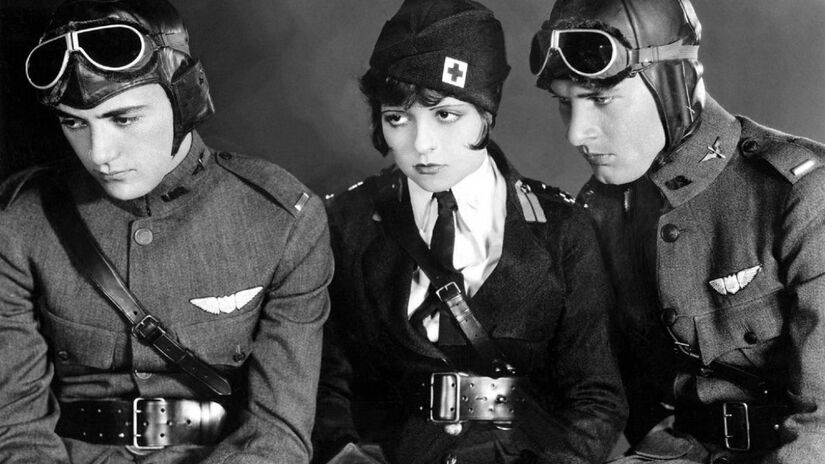 'Asas' se tornou o primeiro filme na história a vencer o Oscar de Melhor Filme, durante a cerimônia que aconteceu em 1929 (Divulgação)