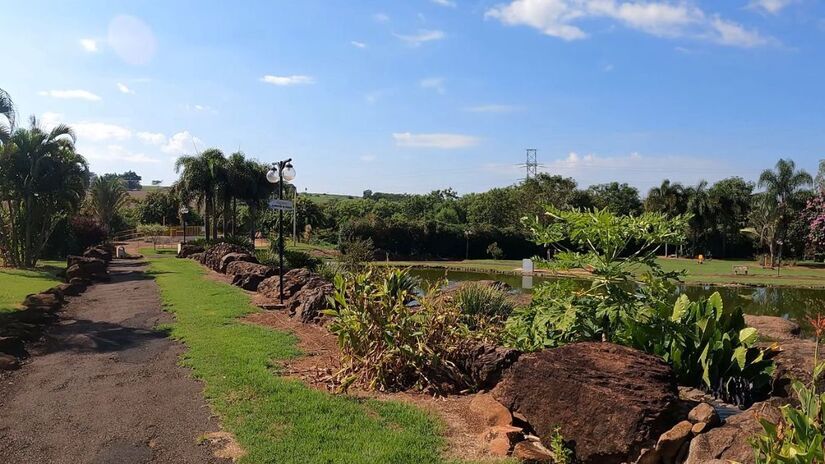 Reprodução Youtube/Jr Longo