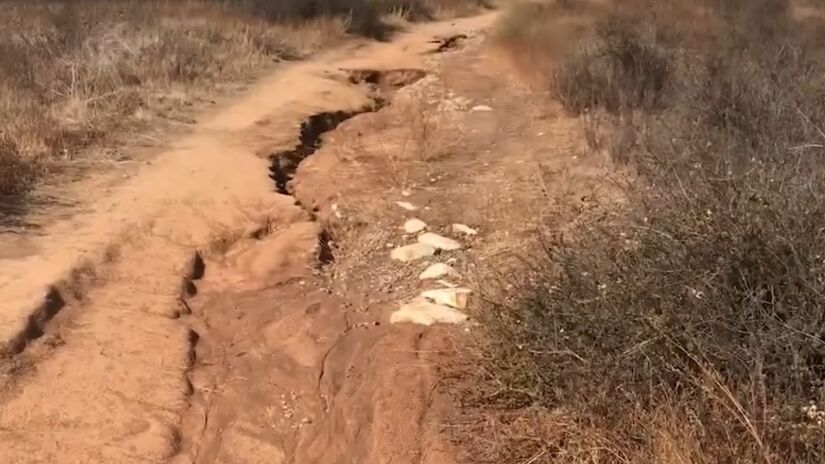 Nos Estados Unidos, uma das forma&ccedil;&otilde;es geol&oacute;gicas mais conhecidas &eacute; a Falha de San Andreas / Reprodu&ccedil;&atilde;o/Youtube