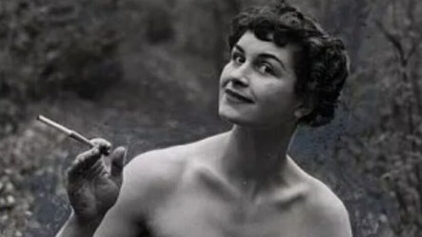 Britânica foi reconhecida pelo Guinness World Records como a profissional mais velha em atividade /Reprodução