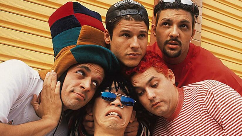 Mesmo partindo cedo demais, os membros dos Mamonas Assassinas conseguiram realizar alguns sonhos (Divulga&ccedil;&atilde;o)