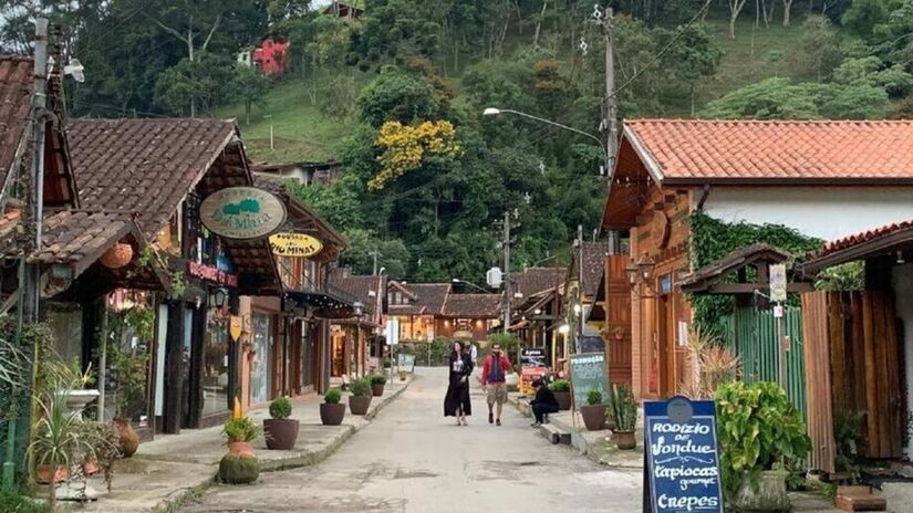 Localizada a seis horas de S&atilde;o Paulo, a regi&atilde;o ainda conta com um clima ideal e diversas atividades que chamam a aten&ccedil;&atilde;o dos turistas (Eduardo Miyake/Wikimedia Commons)
