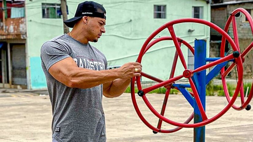 Felipe Franco é fisiculturista profissional, empresário e deputado estadual em São Paulo/Instagram