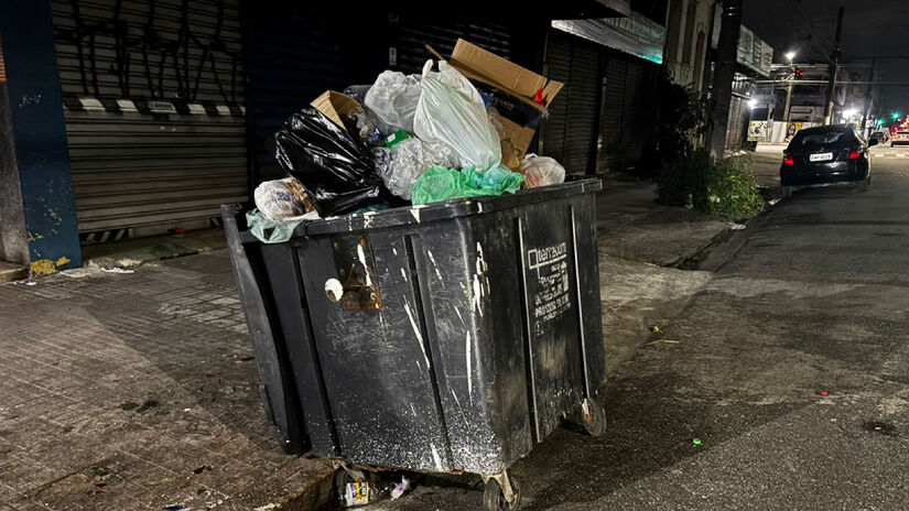 Surgiram relatos de trabalhadores que disseram ter recebido quantias consideradas simbólicas  / Jonatas Oliveira/DL