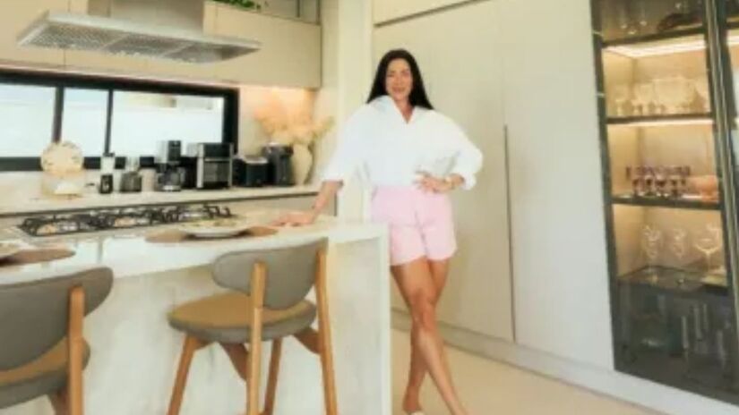 Espa&ccedil;o de lazer inclui piscina aquecida, adega climatizada e sauna no im&oacute;vel de alto padr&atilde;o /Reprodu&ccedil;&atilde;o