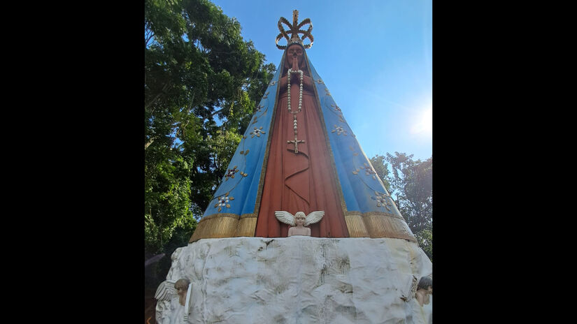 A est&aacute;tua de Nossa Senhora &eacute; o cart&atilde;o-postal que d&aacute; as boas-vindas a quem chega em Mongagu&aacute; / M&aacute;rcio Ribeiro/DL