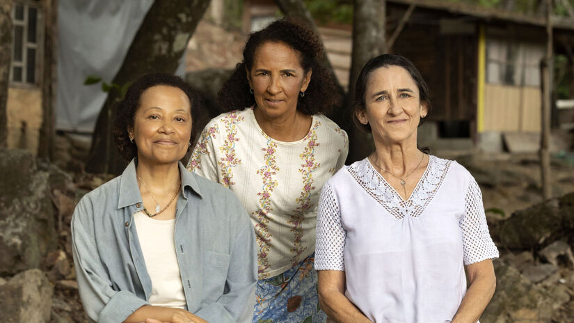 Dona Nora (Virgínia Rosa), Dona Leocádia (Cida Mendes) e Dona Rosalva (Luciana Souza), conhecidas como 'As Ribeirinhas' / Globo/Manoella Mello
