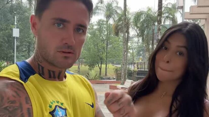 Nas redes sociais, ele anunciou que a esposa de 18 anos está grávida do primeiro filho do casal/Instagram