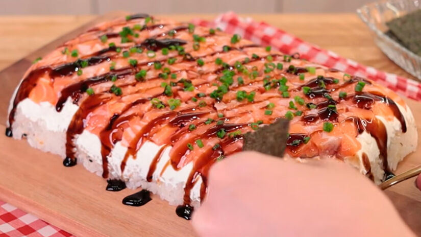 Youtube/Let&iacute;cia Sweet Cake