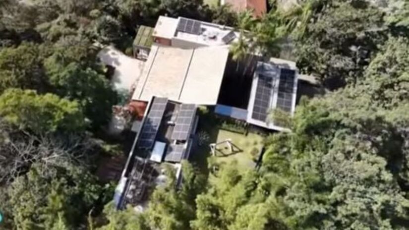 Viih Tube e Eliezer mostram mansão avaliada em R$ 8,5 milhões na Grande São Paulo /Reprodução