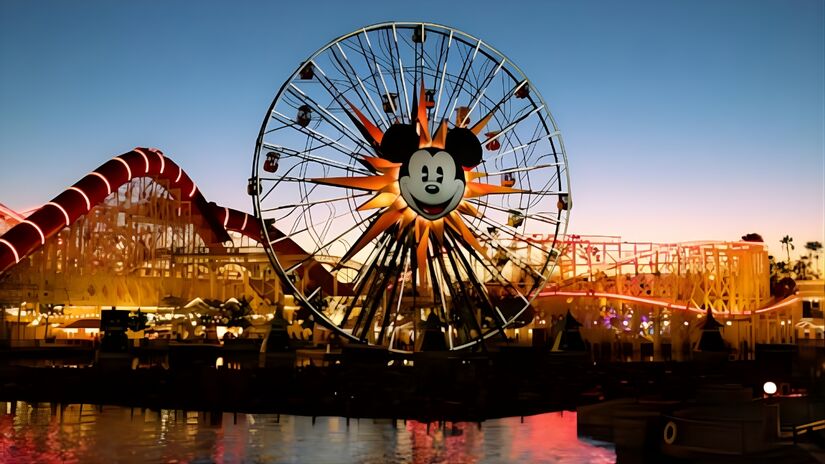 Segundo um e-mail visto pela Reuters, o CEO da Disney afirmou aos funcionários que 'Dado o ritmo acelerado de nossos setores, isso exige que avaliemos constantemente como promover uma força de trabalho mais ágil e capacitada tecnologicamente para atender às necessidades de amanhã'. Com essa mensagem, ele afirmou que essas ações resultaram nas 'eliminações de funções em algumas partes da empresa' (Eric Vo/Pexels)