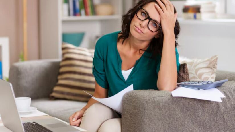 3. Entenda o contexto do pedido:

Se o crédito foi negado para a outra pessoa, é importante compreender os motivos. Isso pode indicar um risco maior de não pagamento/Freepik