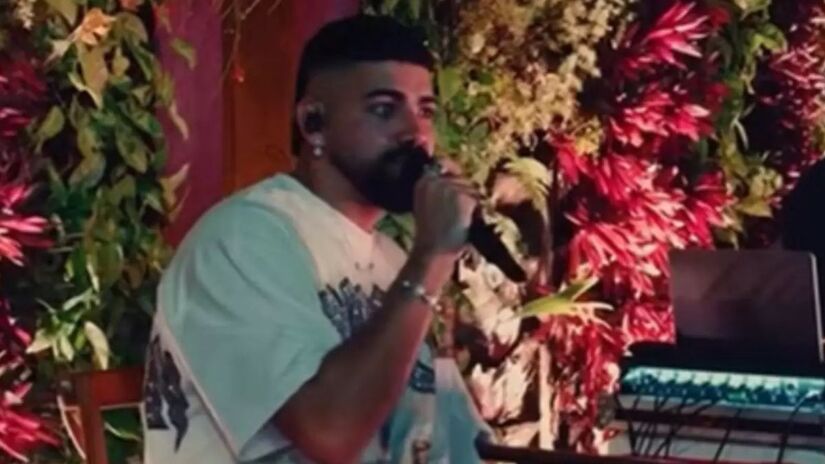 Dilsinho comanda o show no bday de Bruna Biancardi e coloca o casal para cantar/Redes Sociais 