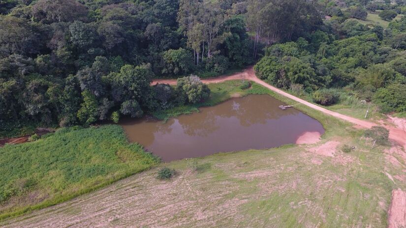 Lago de Ubá, que se localiza no bairro Estância Ubá com chácaras de veraneio / Reprodução / PMI