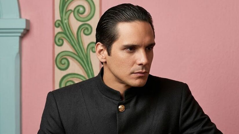 O artista diz acreditar que Deus coloca as pessoas certas em seu caminho/Reprodução