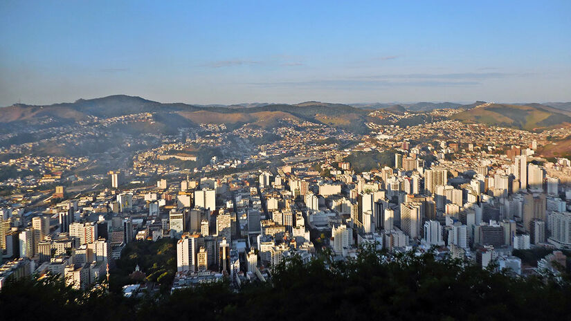O monumento oferece vista ampla da região central e das áreas vizinhas, marcando fé e memória histórica desde 1906 / Foto: Divulgação