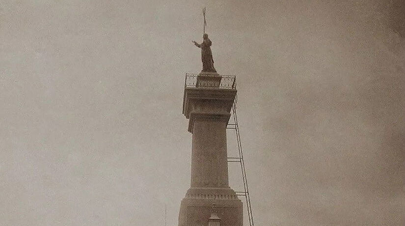 Imagem antiga do Cristo Redentor de Juiz de Fora (MG), construído em 1906 / Foto: Divulgação