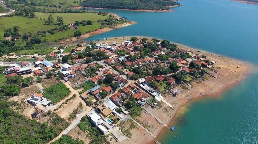 Além da represa, o entorno oferece cachoeiras que ampliam o circuito de visitação / Reprodução/YouTube