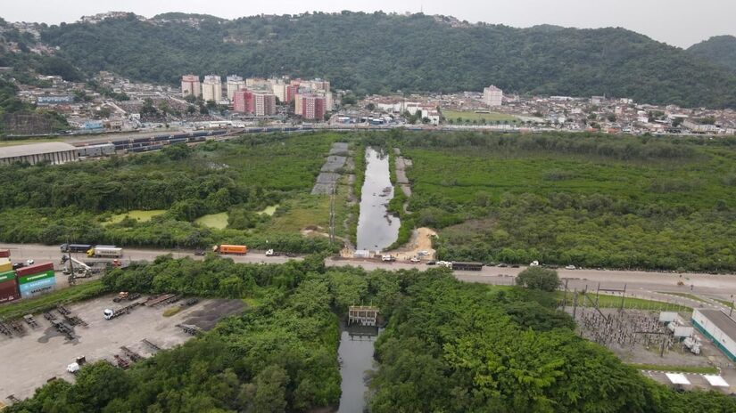 Intervenção ocorre em área ambiental com monitoramento de fauna como capivaras e jacarés /Divulgação/PMS