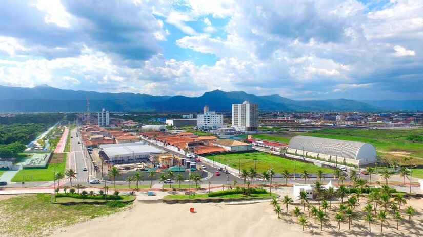 Além do turismo, Praia Grande também é celeiro de atletas, especialmente no surfe /Renan Lousada/DL