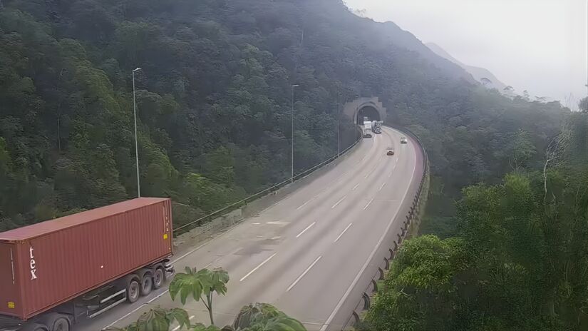 Mesmo que em boa parte da Imigrantes e Anchieta se encontre tranquila em relação ao trânsito (Ecovias/Reprodução)