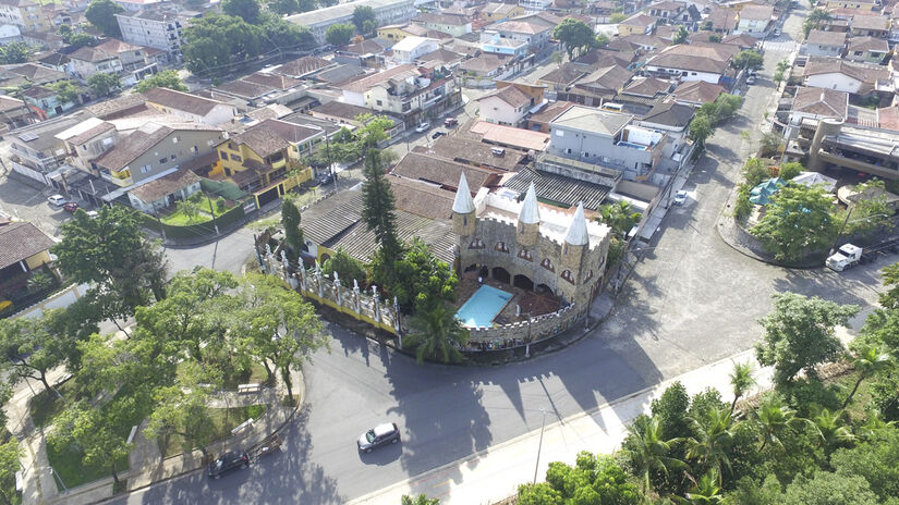 Entre os destaques está o Castelo do Casqueiro, um dos poucos do tipo no estado de São Paulo. Renan Lousada/DL