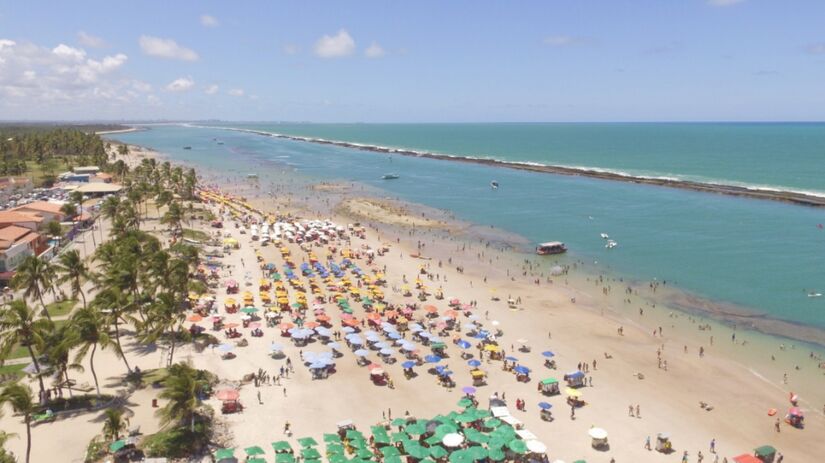 MACEIÓ. A praia do Francês (foto) é um dos grandes chamarizes para conhecer a capital alagoana.