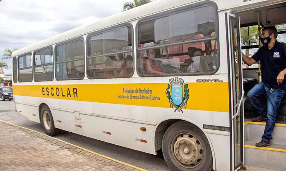 Departamento transporte escolar Itanhaém