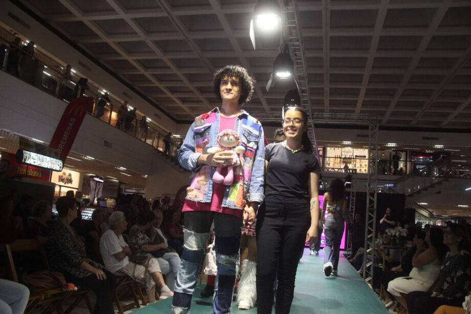 Como analisar um desfile de moda