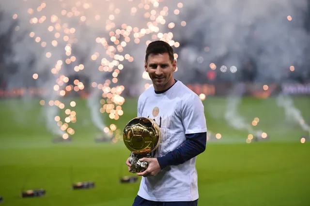 Bola de Ouro 2023: Messi é eleito o melhor jogador do mundo pela oitava vez  na história - Jogada - Diário do Nordeste