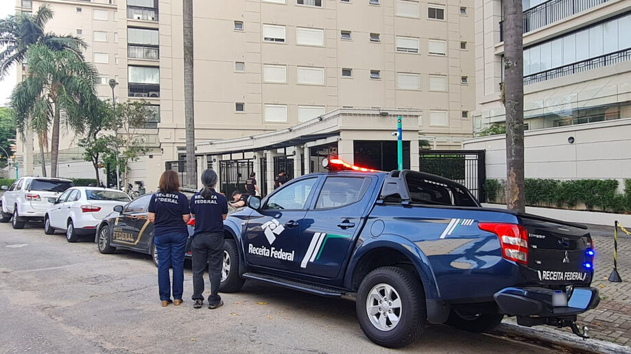 Pf Deflagra Operação Para Desarticular Esquema Bilionário De Remessa De Dinheiro Ilícito Ao 5716