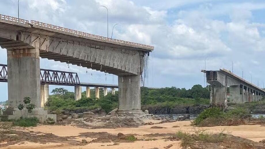 Ponte entre Maranhão e Tocantins cai sobre rio na tarde deste domingo ...